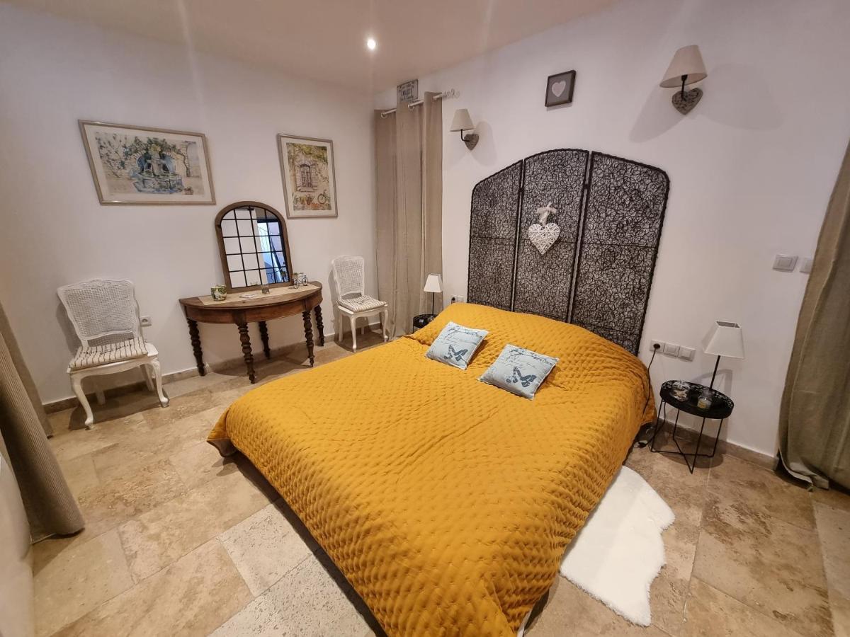 Bed and Breakfast La Bastide à Bédarrides Extérieur photo